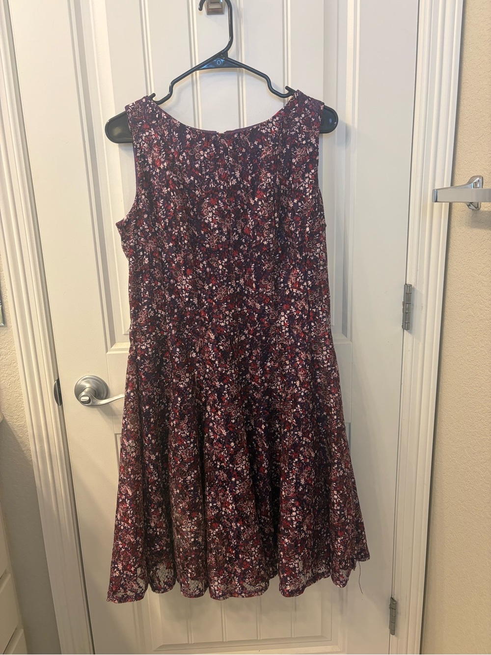 Floral Sleeveless A-Line Dress in Purple and Burgundy size 12